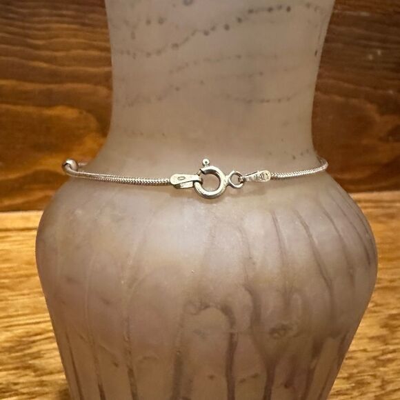 Vintage Italian Sterling Silver snake chain bracelet with ball detail 7” long - Picture 2 of 6